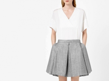 Wanted : une jupe plissée taille haute COS