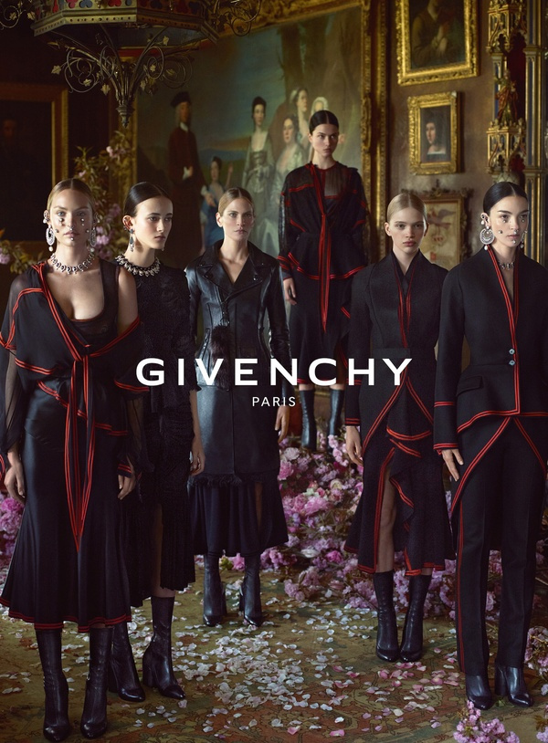 Campagne Givenchy - Automne/hiver 2015-2016 - Photo 1