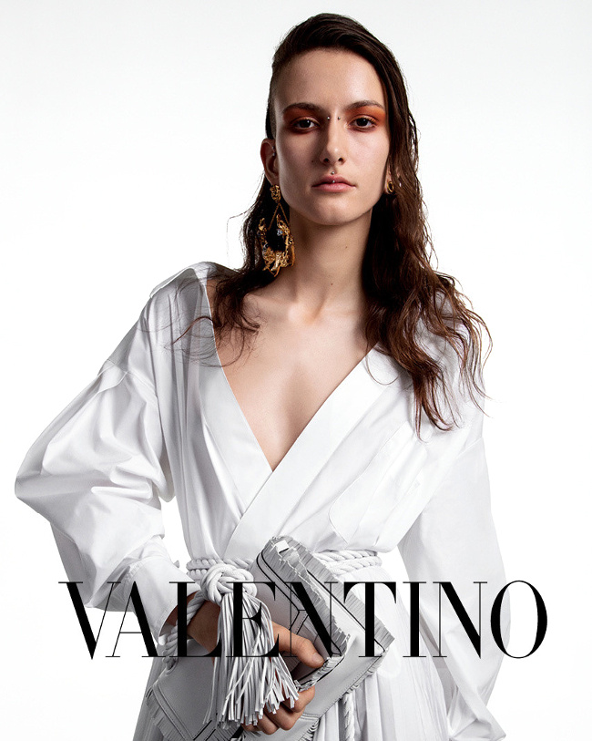 Campagne Valentino - Printemps/t 2020 - Photo 1