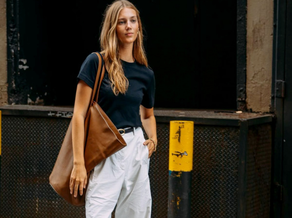 Pantalon blanc : id�es de looks printemps 2026