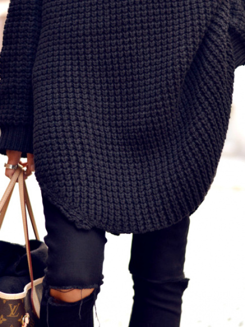Cet automne, on pense  porter nos robes-pulls avec un slim destroy dcoup sur la cheville