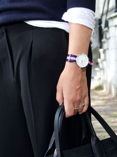 Wanted : une montre  bracelet  gros grains