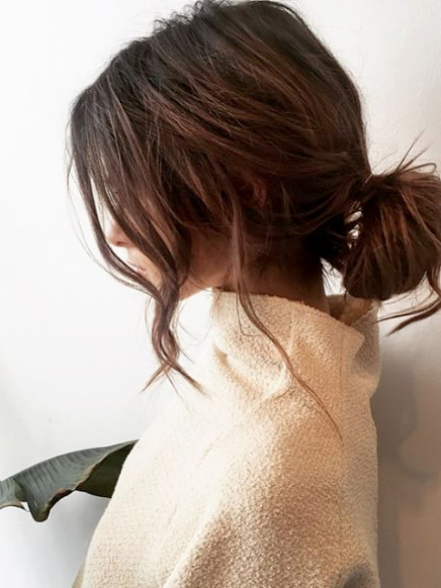 Entre cheveux texturs et fausse dsinvolture, cette coiffure a tout bon !
