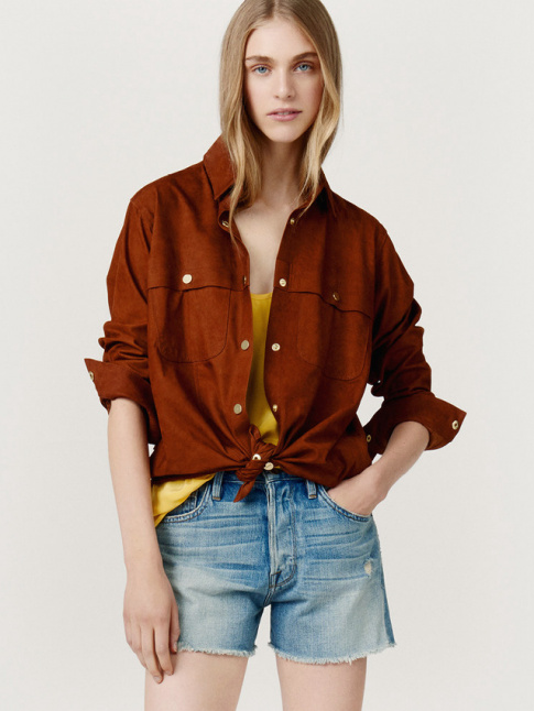 La chemise en daim, la nouvelle chemise en jean !