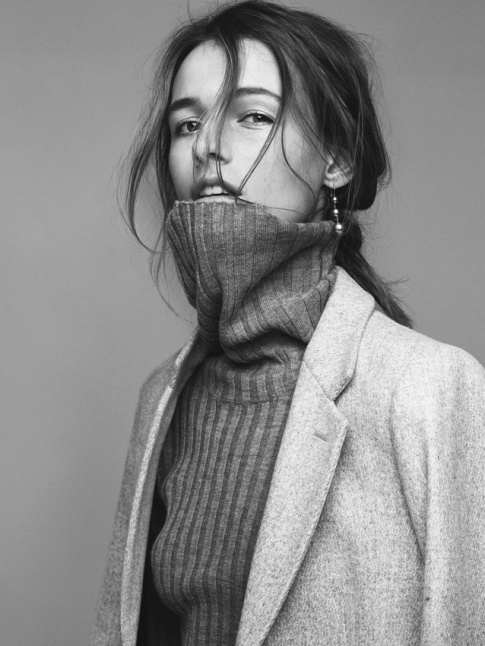 Cette automne, on continue  porter nos cols rouls drouls