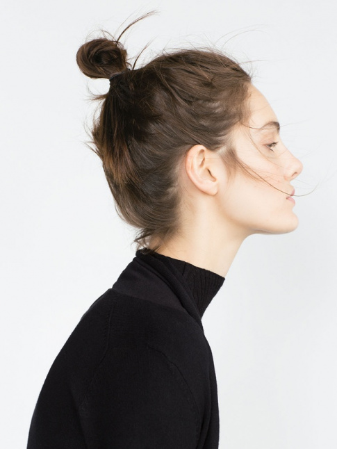 Col chaussette + chignon de danseuse fait  la va-vite = le bon mix