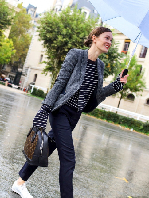 Manches oversize + pantalon 7/8 = le bon quilibre fashion