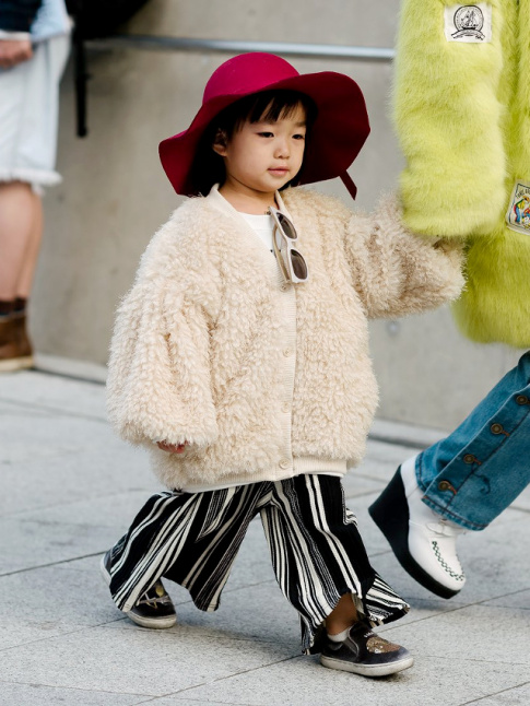  la fashion week de Seoul, les fashionistas sont de plus en plus jeunes...