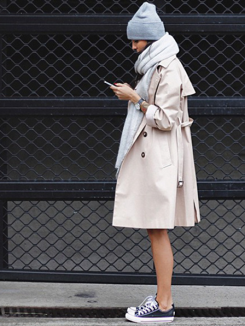 Maxi charpe + bonnet + jambes nues = le bon mix ?