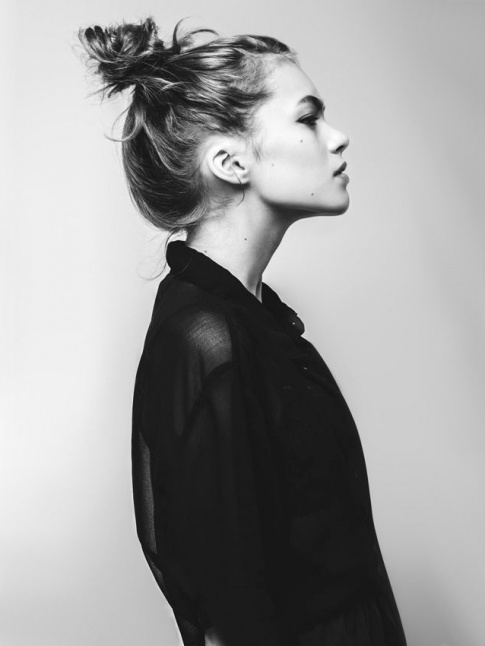 Le chignon coiff/dcoiff : une coiffure cool, sexy et facile  faire !