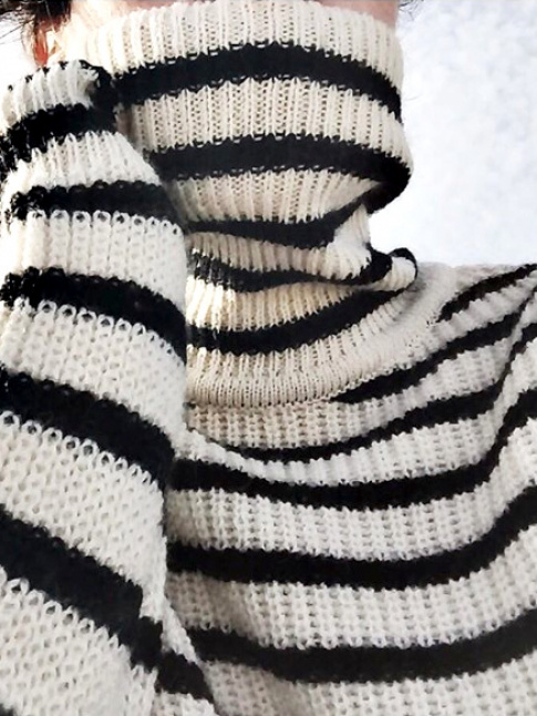 Rien de tel qu'un pull-over ray  col roul pour rchauffer un look automnal !