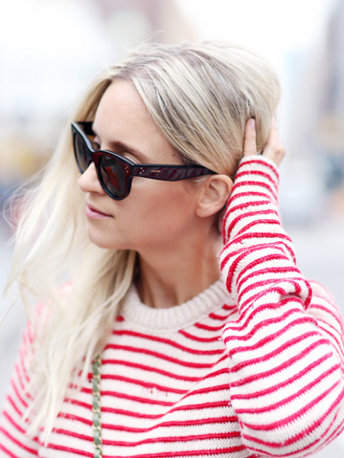 Wanted : un pull marinire rouge et blanc un brin destroy
