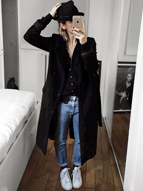 Long manteau + fin gilet port  mme la peau = le bon mix