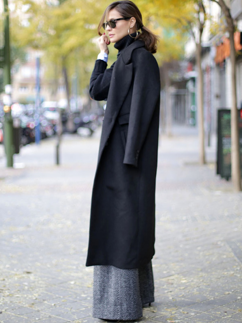 Pardessus + pantalon masculin ultra large = le bon mix