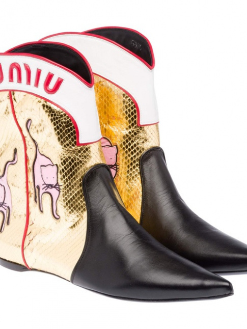 Pour ou contre les santiags plates Miu Miu ?