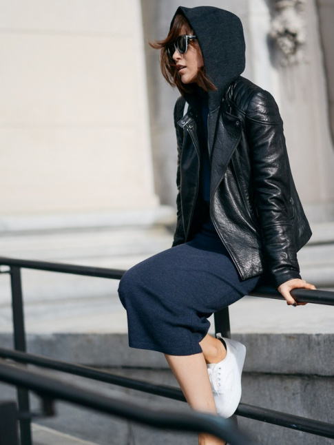 Pour ou contre le blouson en cuir  capuche ?