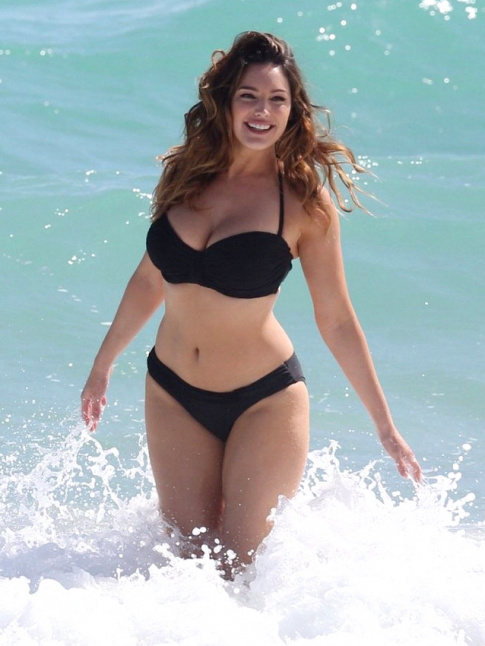 Le bikini carbone, la petite robe noire des plages !