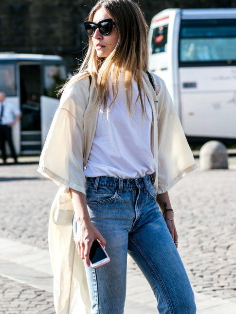 Le kimono translucide, le meilleur alli des looks printaniers !