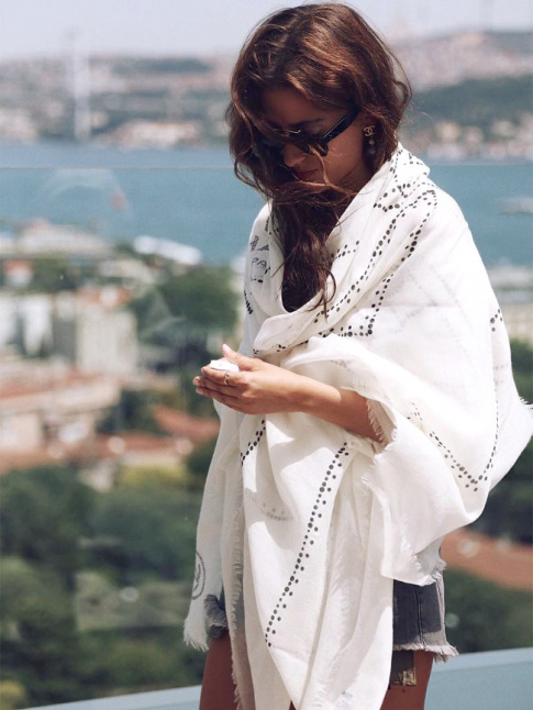 Le maxi foulard, la 