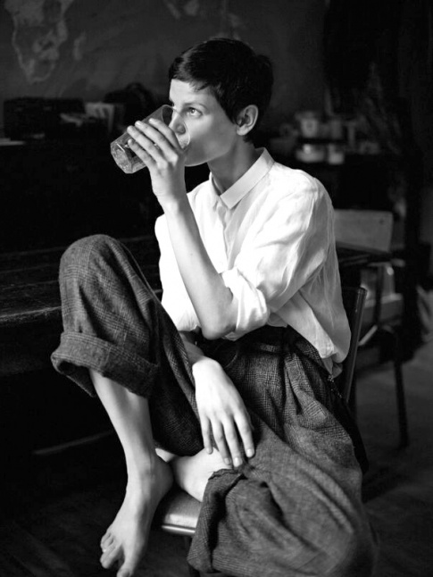 Entre dgaine boyish et esprit Tom Sawyer, ce look a tout bon !