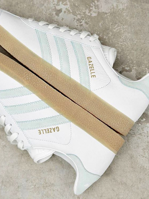 Blanc + vert d'eau = une jolie paire de Gazelle !