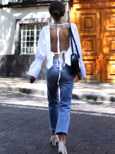La blouse dos nu, ou comment passer sereinement de la plage  la ville !
