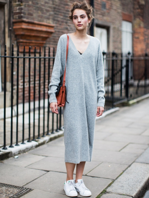 La robe pull XXL gris perle, le vtement doudou par excellence