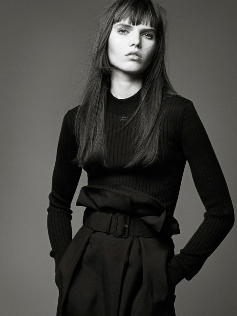 Pour ou contre le pantalon ultra taille haute ?