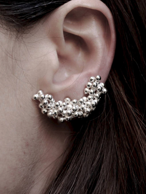On aime quand les perles s'agglomrent et fusionnent