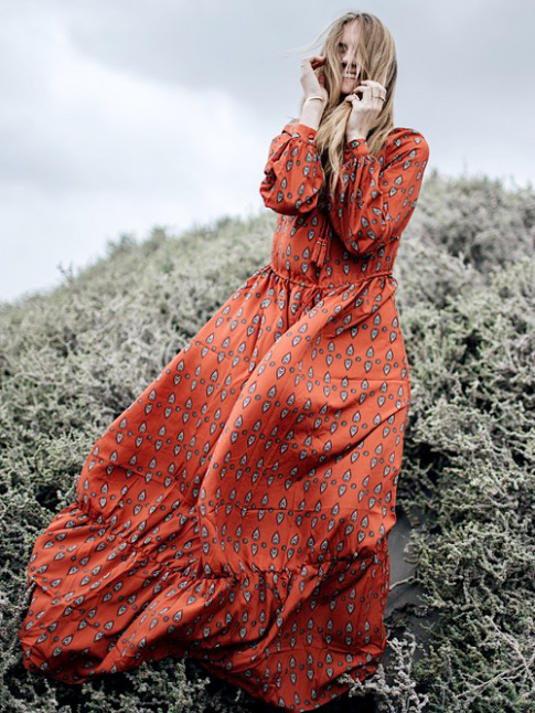 Wanted : une longue robe  porter en vacances