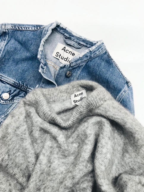 Ce printemps, il devrait tre facile de transformer sa veste en jean en pice Acne !