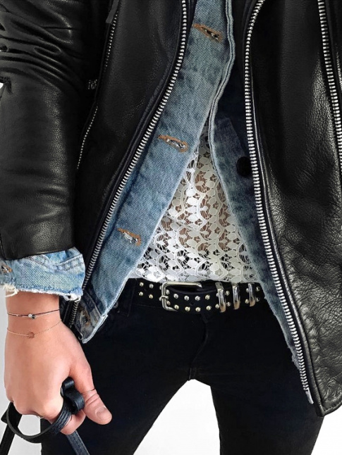 On aime quand le cuir et le denim se marient pour twister la dentelle
