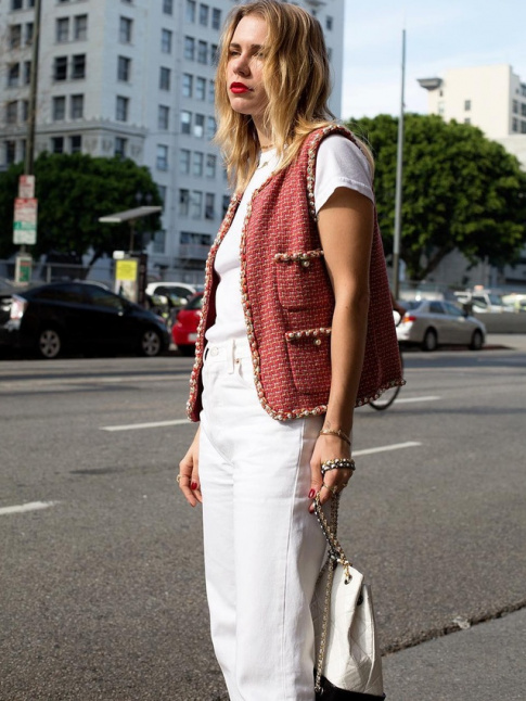 Pour ou contre la veste Chanel sans manches ?