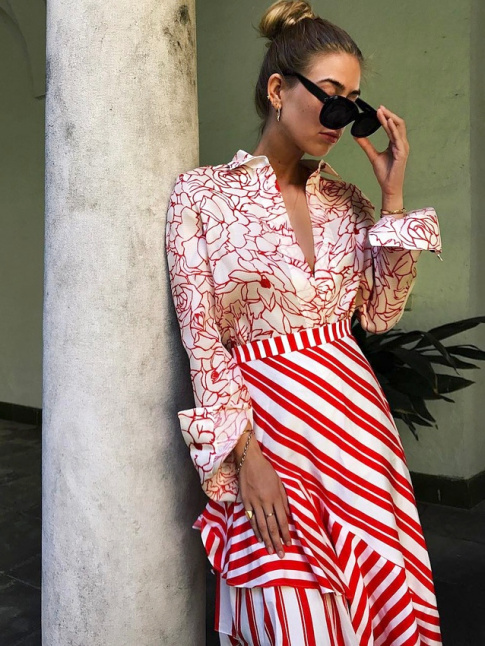 Oui aux mix and match d'imprims rouge et blanc !
