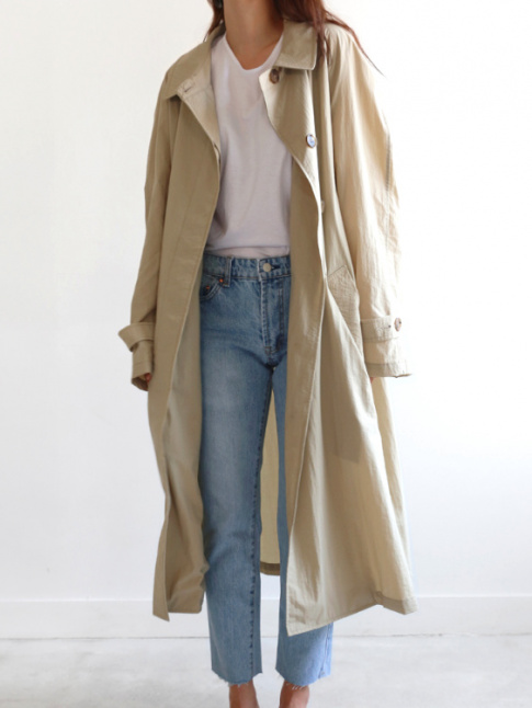 Wanted : un trench aussi lger qu'un souffle d'air frais !