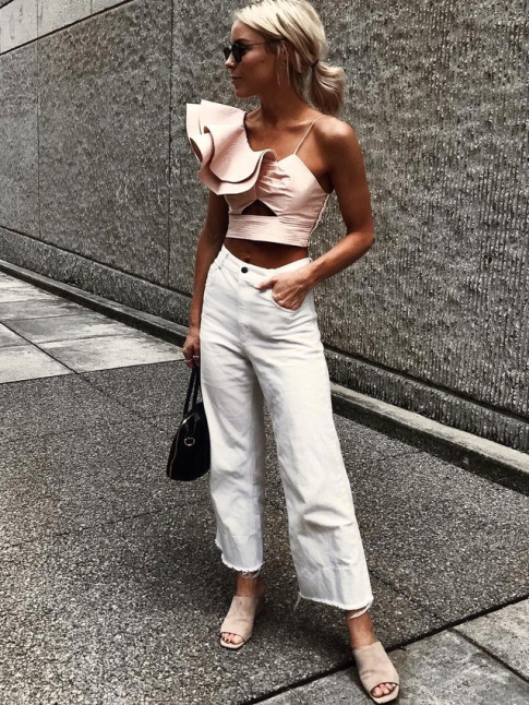 Top cropped sophistiqu + jean large 7/8 = le bon mix