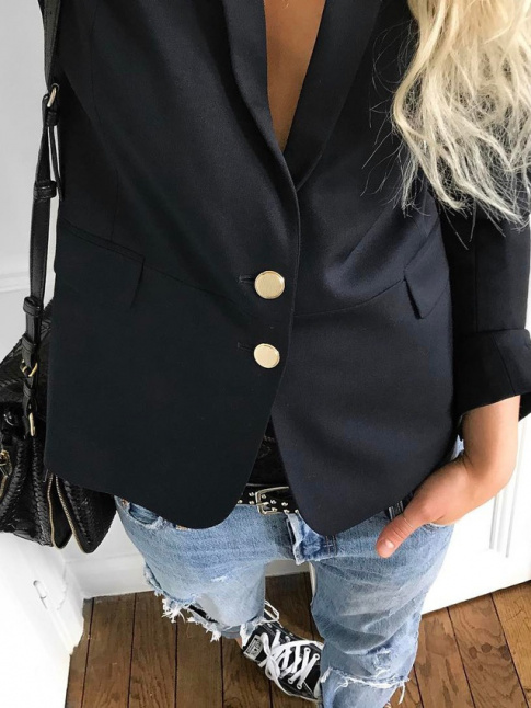 Le blazer bleu marine, le classique de rentre par excellence !