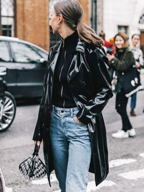 Trench cir noir + pull zipp rglisse = le bon mix