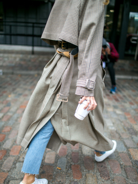 Le trench prince de Galles, une bonne alternative au blazer  carreaux