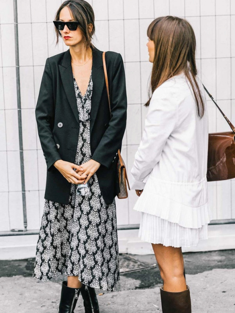 Long blazer + jupe longueur cheville + bottines = le bon mix
