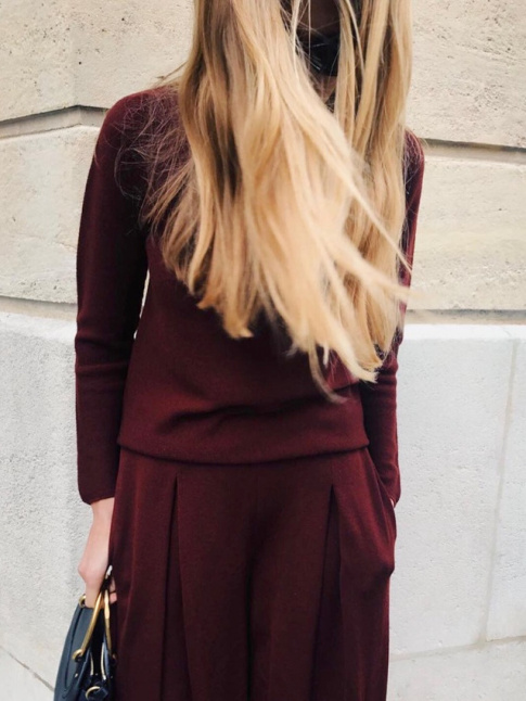 Oui aux ensembles en maille plus chics que sportswear !