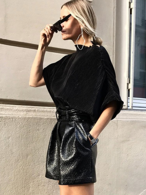 Le parfait total look noir #247