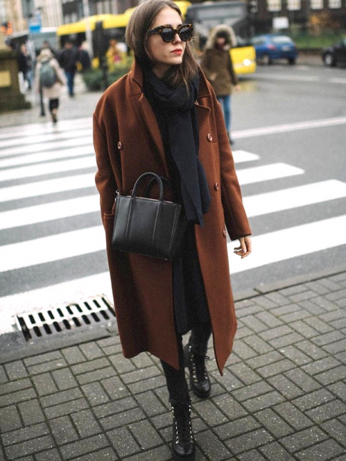 Noir + marron = le bon mix