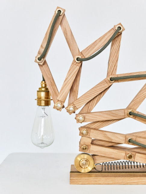 Mlant simplicit et ingniosit, cette lampe donne envie d'tre adopte dans l'instant
