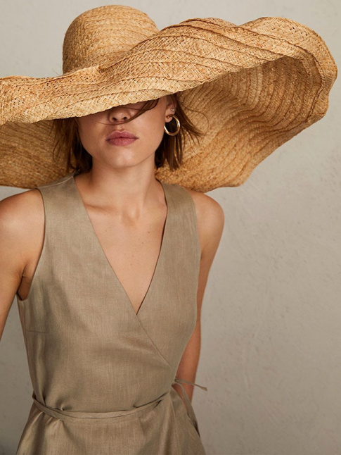 Cet t, le chapeau en paille se pense en mode oversize, n'en dplaise  vos voisins...