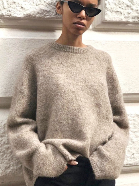 Pull oversize + lunettes de soleil cat eye nouvelle gnration = le bon mix