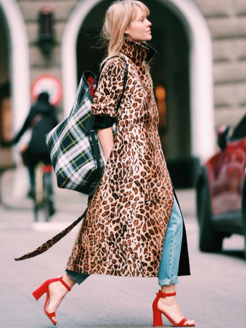 Qui aurait cru qu'imprim tartan et tachet lopard taient faits pour s'entendre ?