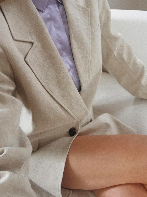 La chemise lilas, la nouvelle chemise blanche ?