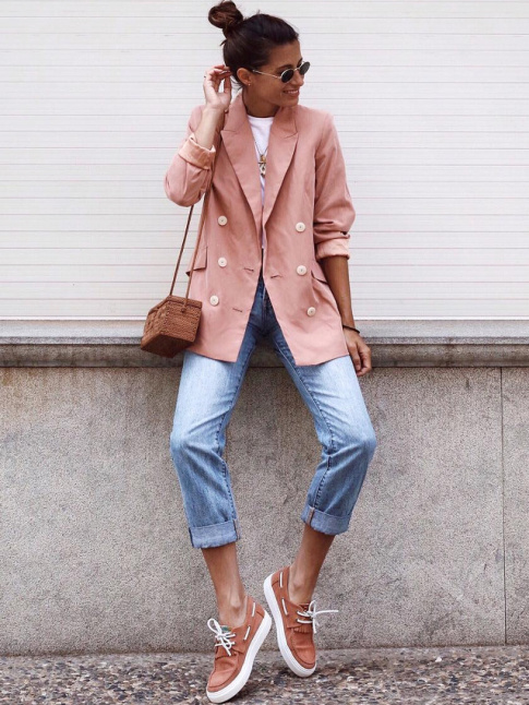 Le blazer prend ses quartiers d't !