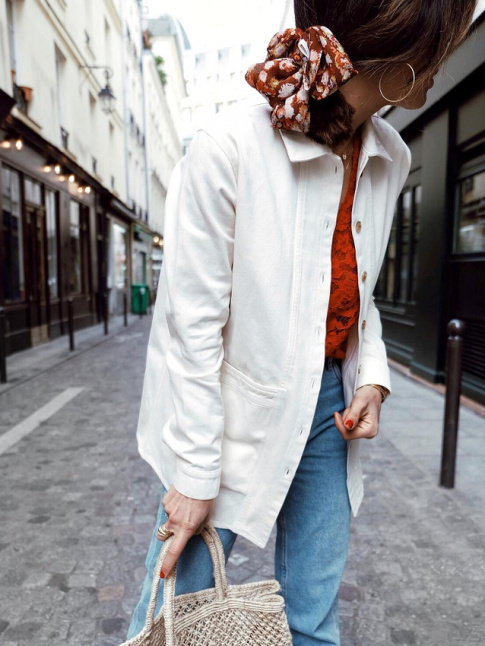 Le foulard en guise d'lastique  cheveux, la tendance capillaire qui monte !